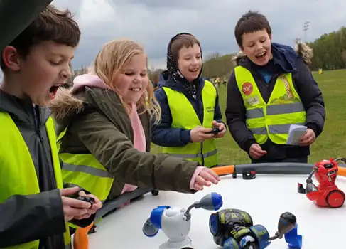 Funny Robot Battle event attractie